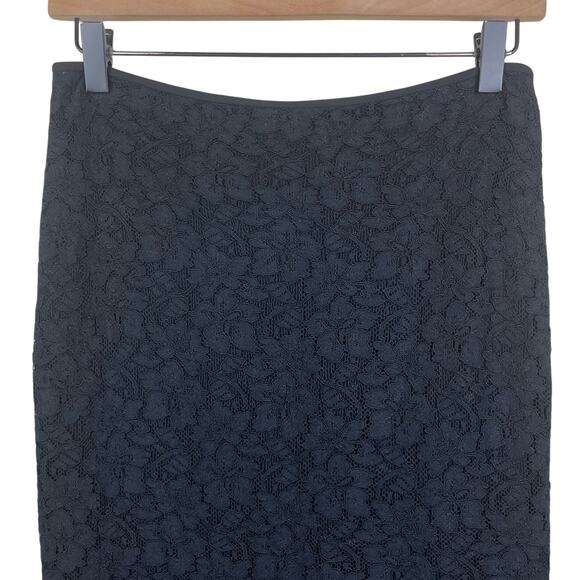 Diane Von Furstenberg Black Floral Lace Frayed End Zip Up Lined Pencil Skirt - Picture 3 of 9